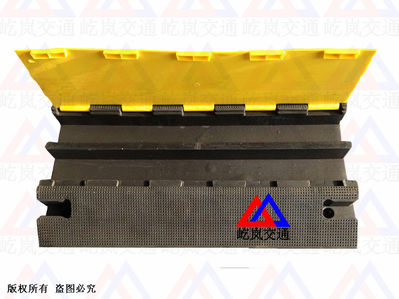 大2孔线槽板(XC-C2